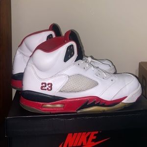 Jordan Retro 4 Fire Red